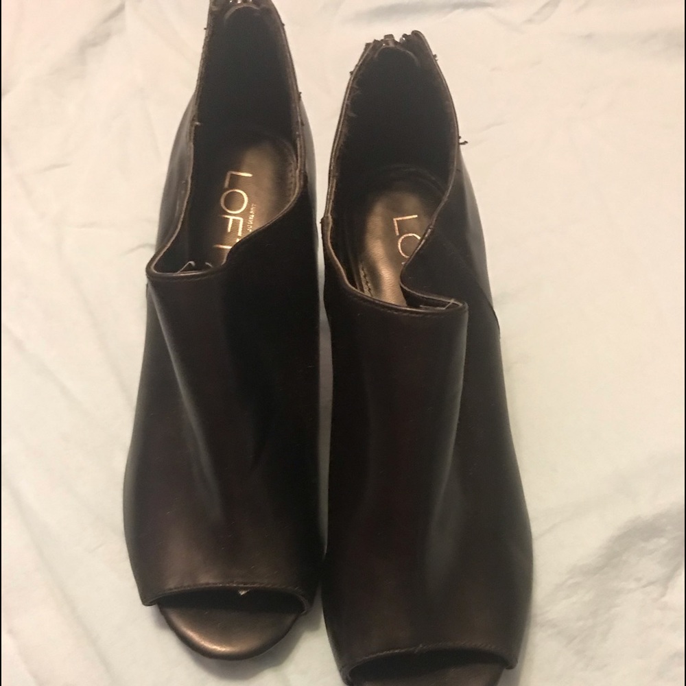 Ann Taylor Loft shoes size 6 1/2 Black, never worn